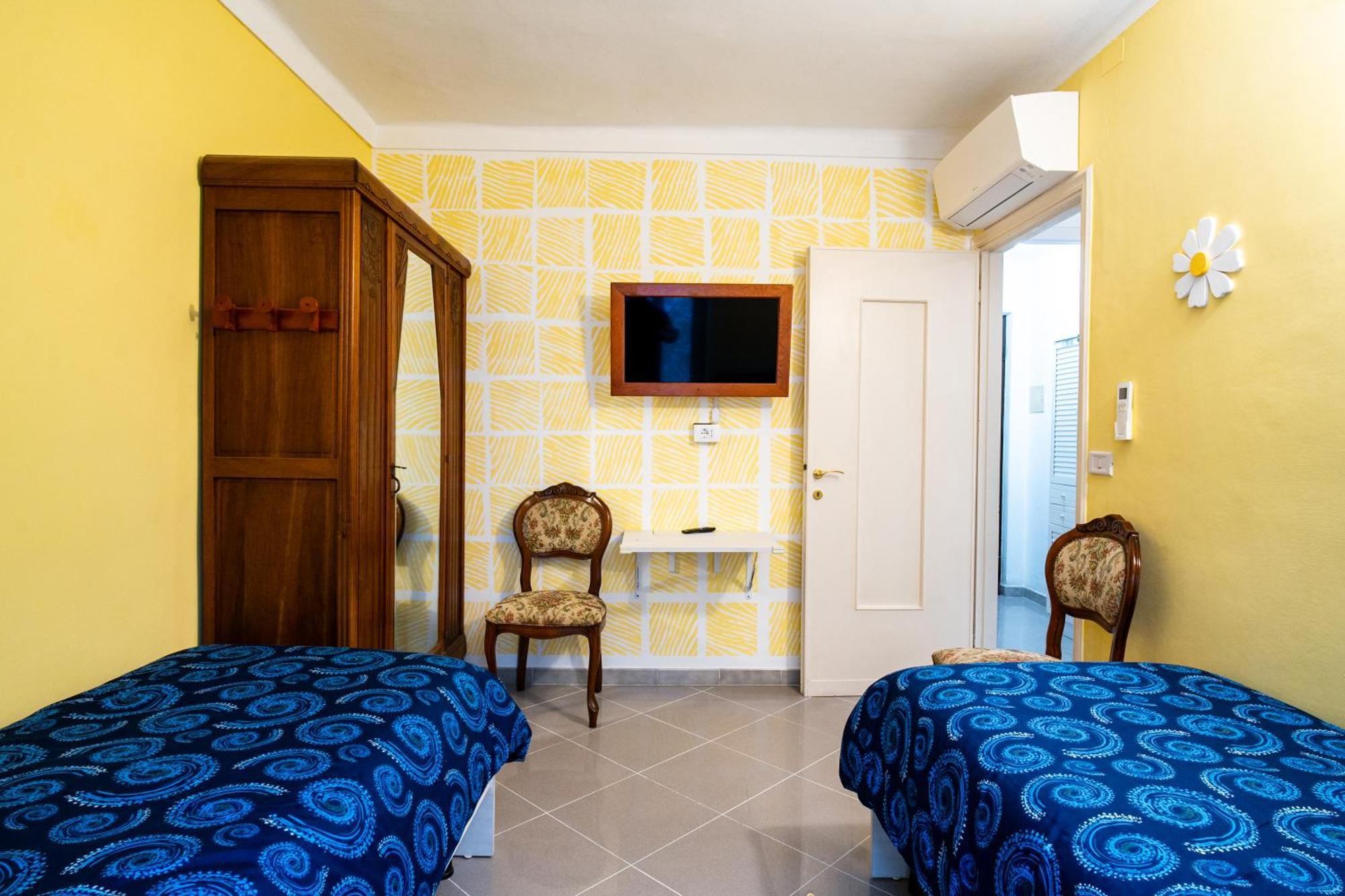 Casa Stefi Sunremo - Parcheggio Privato, 500 Mt Dalla Spiaggia San Remo Extérieur photo